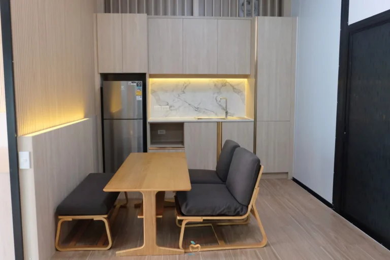 รีวิวบิวท์อินบ้านน็อคดาวน์ มุมรับประทานอาหาร